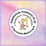 logo przedszkola - rysunek dziecka przedstawiający dziewczynkę
